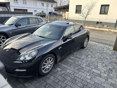 Gebraucht Porsche Panamera 250 PS (183 kW) 2012 Kleinwagen
