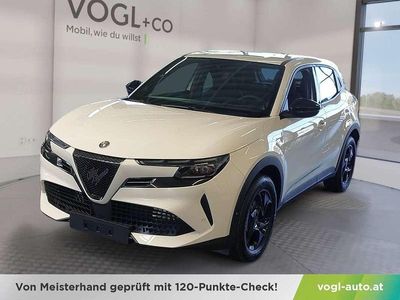 Weiß Neu 2025 Alfa Romeo GT Junior Limousine | € 29.590 (Superpreis)