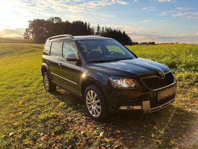 Gebraucht Skoda Yeti Elegance 105 PS (77 kW) 2014 SUV