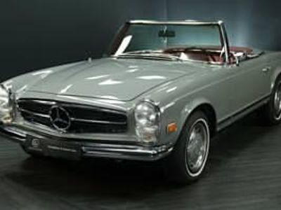 Grau Gebraucht 1968 Mercedes 250 Cabrio | € 79.900