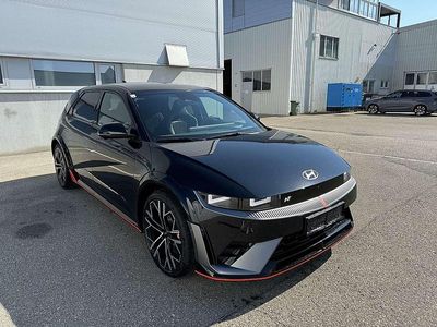 Schwarz Gebraucht 2024 Hyundai Ioniq Kleinwagen | € 59.900