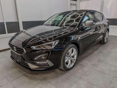 gebraucht Seat Leon FR 1.5 TSI NAVI SHZ MATRIX KEYLESS