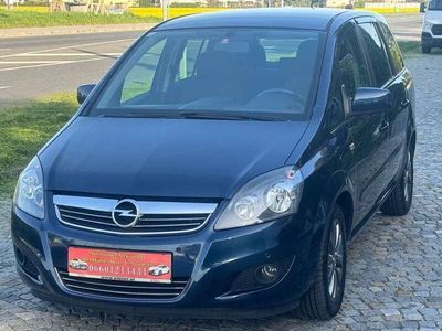 gebraucht Opel Zafira Design Edition***1.Besitz**7 Sitzer**Top Zustand**