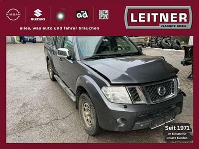 Grau Gebraucht 2011 Nissan Navara Abholung | € 9.500
