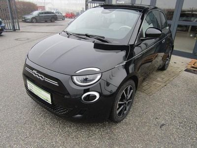 Schwarz metallic Gebraucht 2021 Fiat 500e La Prima Kleinwagen | € 19.900 (Etwas zu teuer)