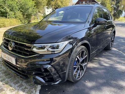 Schwarz Gebraucht 2023 VW Tiguan R SUV | € 75.000