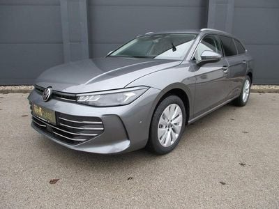 Mittelgrau normal Neu 2026 VW Passat Business Kombi | € 49.990 (Guter Preis)