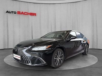Gebraucht Lexus ES300H Business Edition 178 PS (130 kW) 2025 Schwarz Limousine