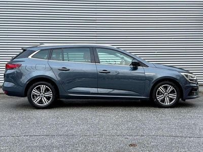 Grau Gebraucht 2022 Renault Mégane GrandTour Intens Kombi | € 17.599 (Fairer Preis)