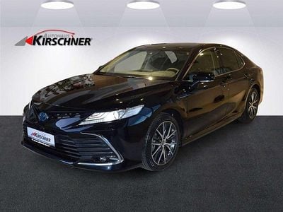 Schwarz metallic Gebraucht 2023 Toyota Camry Limousine | € 46.990