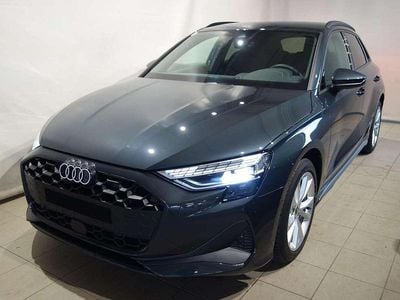 Grau Gebraucht 2025 Audi A3 Sportback Advanced Kleinwagen | € 34.990