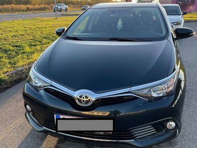 gebraucht Toyota Auris 12 Turbo Edition 45