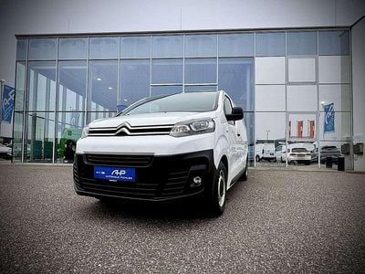 Weiß Gebraucht 2022 Citroën Jumpy Comfort Van / Kleinbus | € 22.350 (Guter Preis)