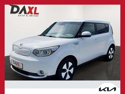 Weiß Gebraucht 2017 Kia Soul SUV | € 9.900