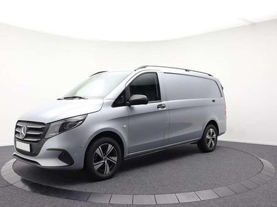 Silber Gebraucht 2024 Mercedes Vito Van | € 54.684