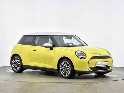 Sunny side yellow Gebraucht 2023 Mini Cooper SE Kleinwagen | € 32.340 (Fairer Preis)