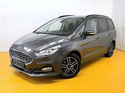 Grau Gebraucht 2021 Ford Galaxy Trend Van / Kleinbus | € 28.980 (Teuer)