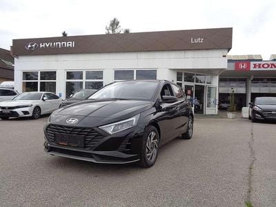 Gebraucht Hyundai i20 Comfort 79 PS (58 kW) 2024 Schwarz Kleinwagen