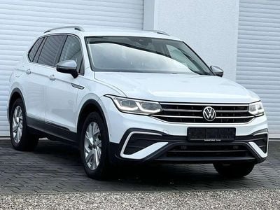 Gebraucht VW Tiguan Allspace 150 PS (110 kW) 2022 Weiß SUV