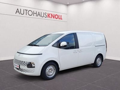 Creamy white Neu 2025 Hyundai Staria Van | € 39.990 (Fairer Preis)