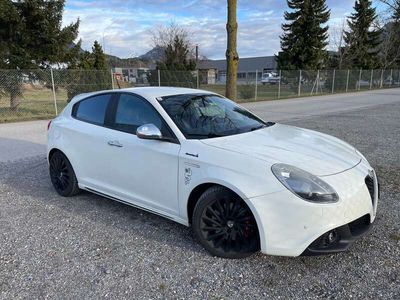 gebraucht Alfa Romeo Giulietta Giulietta2,0 JTDM-2 Super Edizione Super Edizione