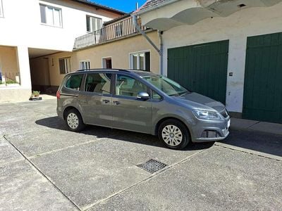 Grau Gebraucht 2011 Seat Alhambra Reference Van / Kleinbus | € 18.500 (Etwas zu teuer)