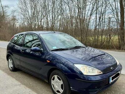 gebraucht Ford Focus Coupé 14