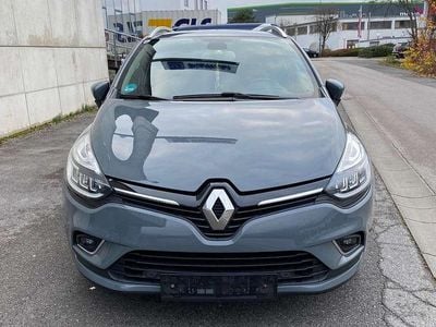 Grau Gebraucht 2019 Renault Clio GrandTour Intens Kombi | € 9.900 (Fairer Preis)
