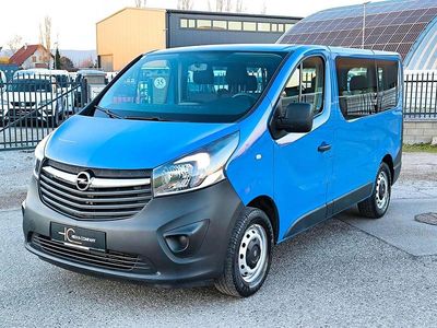 Blau Gebraucht 2018 Opel Vivaro Van / Kleinbus | € 18.400 (Teuer)