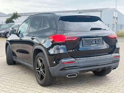 Gebraucht Mercedes GLA250 160 PS (117 kW) 2021 Schwarz SUV