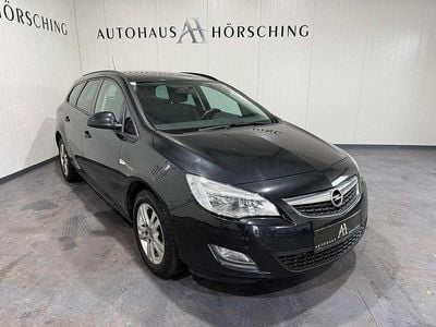 Schwarz Gebraucht 2012 Opel Astra Sport Kombi | € 5.999 (Etwas zu teuer)