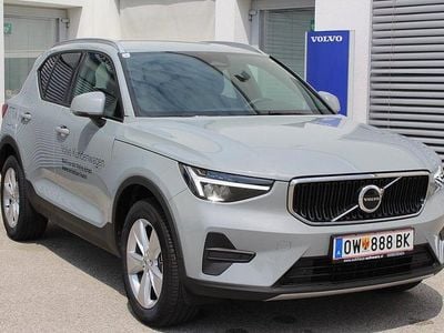 Grau Neu 2025 Volvo XC40 SUV | € 39.839 (Guter Preis)