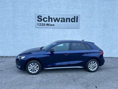 Neu Audi A3 Ambiente 116 PS (85 kW) 2026 Mittelblau  metallic Limousine