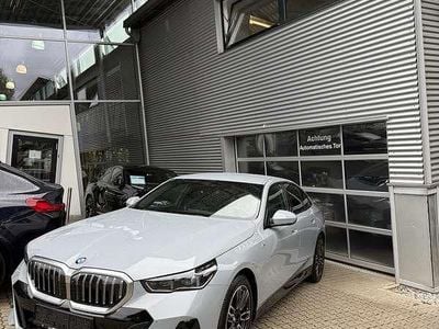 gebraucht BMW 520 520 M Sport i Vollausstatung