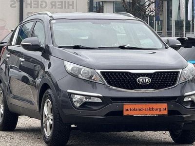 Grau Gebraucht 2015 Kia Sportage Gold SUV | € 10.900 (Etwas zu teuer)