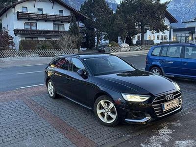 Gebraucht Audi A4 Advanced 163 PS (119 kW) 2020 Schwarz Kombi