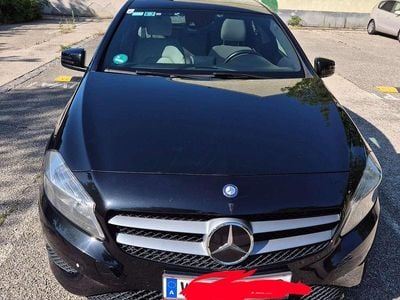 Schwarz Gebraucht 2014 Mercedes 180 Limousine | € 9.400