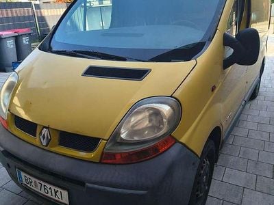 Gelb Gebraucht 2002 Renault Trafic Van | € 2.250 (Superpreis)