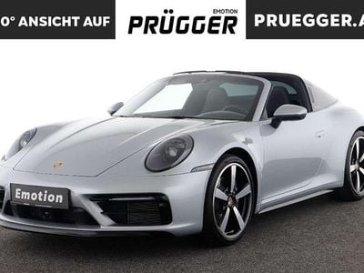 Gebraucht Porsche 992 Chrono 385 PS (283 kW) 2021 Silber Coupé