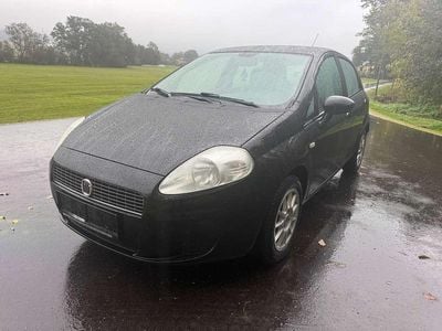 Schwarz Gebraucht 2008 Fiat Punto Kleinwagen | € 2.700