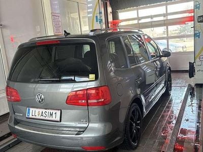 Gebraucht VW Touran 105 PS (77 kW) 2014 Van / Kleinbus