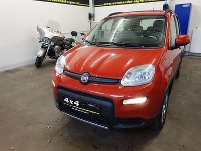 Gebraucht Fiat Panda 85 PS (62 kW) 2016 Rot Kleinwagen