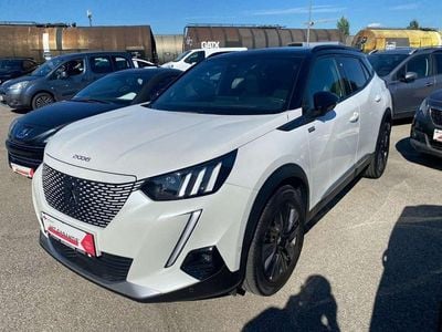 Weiß Gebraucht 2021 Peugeot e-2008 GT SUV | € 20.990 (Teuer)