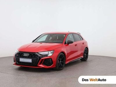 Rot Gebraucht 2022 Audi RS3 Sportback Exclusive Kleinwagen | € 64.990
