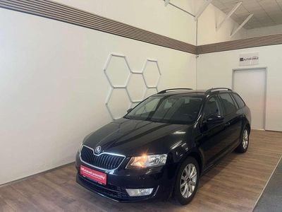 Schwarz Gebraucht 2017 Skoda Octavia Style Kombi | € 11.777