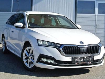 gebraucht Skoda Octavia Kombi 20 TDI Premium * virt. CP // HUD KAMERA