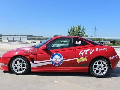 Gebraucht Alfa Romeo GTV 220 PS (161 kW) 2000 Rot Coupé