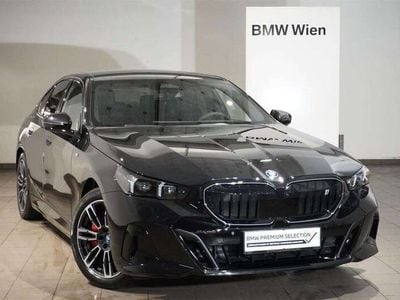 Saphirschwarz Gebraucht 2024 BMW i5 Shadowline Limousine | € 68.495