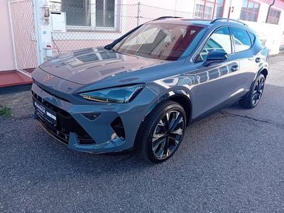 Hellgrau normal Neu 2025 Cupra Formentor SUV | € 41.390 (Teuer)