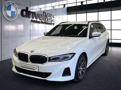 Weiß Gebraucht 2022 BMW 318 Shadowline Kombi | € 25.900 (Fairer Preis)